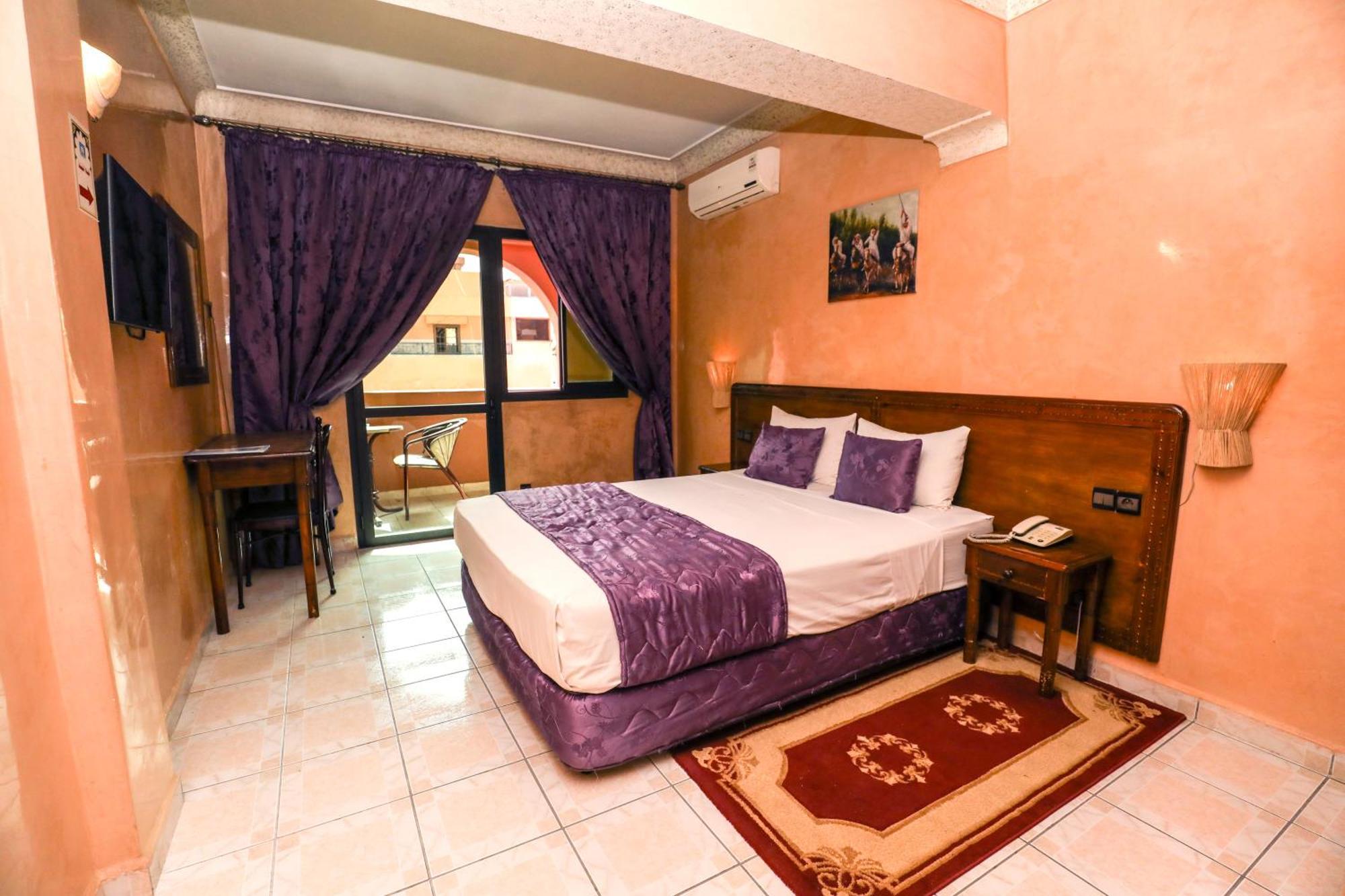Chambre Double ou Lits Jumeaux